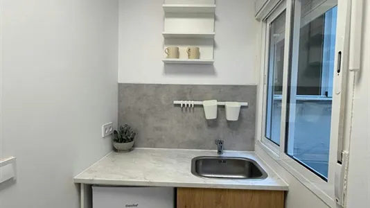 Rooms in Valencia Ciutat Vella - photo 5