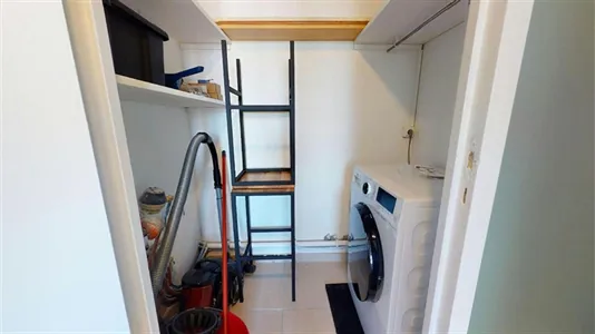 Rooms in Lyon - photo 9