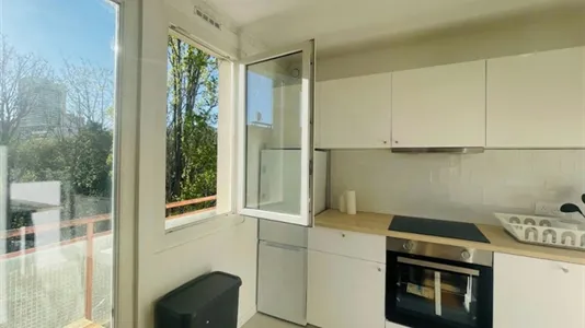 Apartments in Bobigny - photo 4