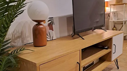 Apartments in Lyon - photo 5