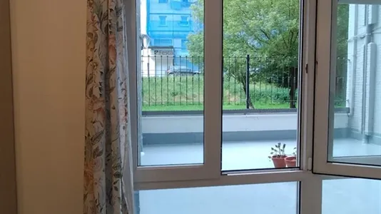 Rooms in Santander - photo 10