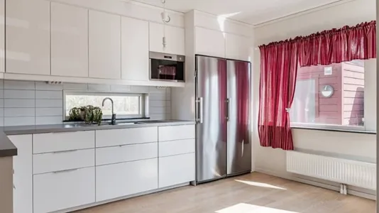 Houses in Borlänge - photo 3