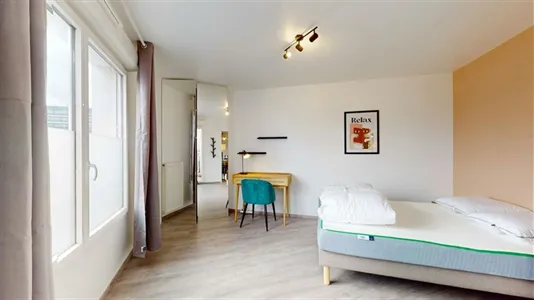 Apartments in Rouen - photo 2