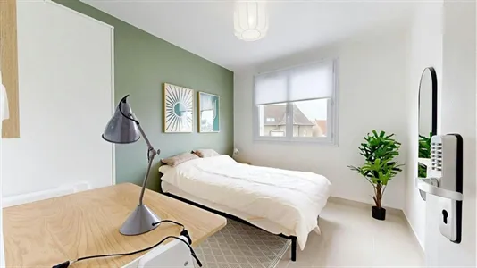 Rooms in Dijon - photo 3