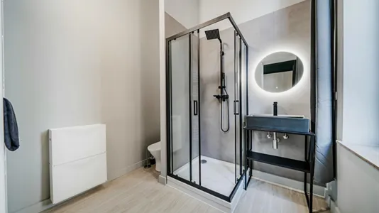Rooms in Charleroi - photo 4