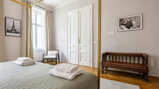 Apartments in Wien Neubau - photo 10