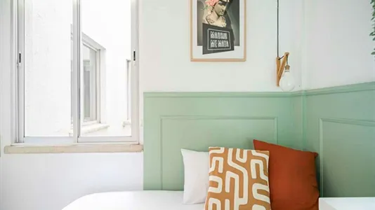 Rooms in Madrid Centro - photo 6