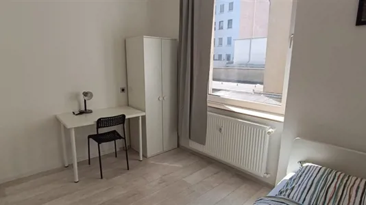 Rooms in Dortmund - photo 2