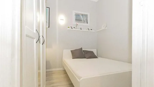 Rooms in Barcelona Eixample - photo 1
