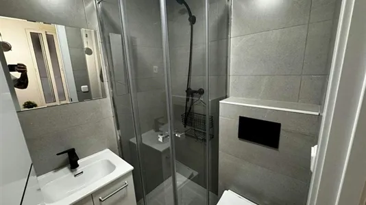 Rooms in Madrid Centro - photo 3