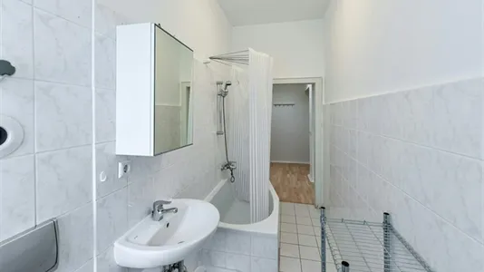 Rooms in Berlin Friedrichshain-Kreuzberg - photo 8