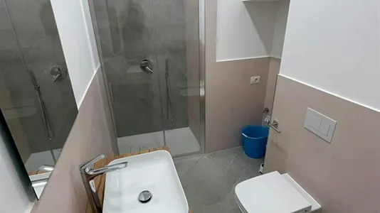 Rooms in Napoli Municipalità 3 - photo 10