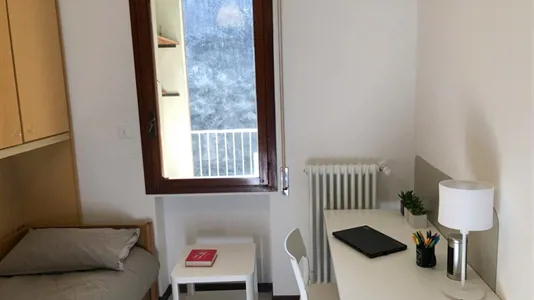 Rooms in Padua - photo 1