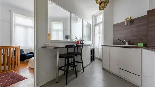 Apartments in Lyon - photo 3
