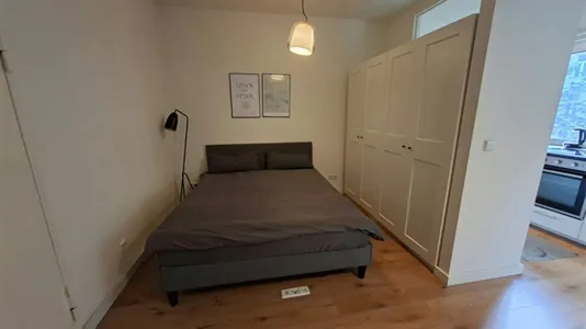 Apartments in Berlin Charlottenburg-Wilmersdorf - photo 3