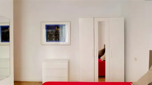 Rooms in Madrid Chamartín - photo 4