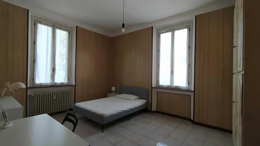Rooms in Milano Zona 8 - Fiera, Gallaratese, Quarto Oggiaro - photo 1