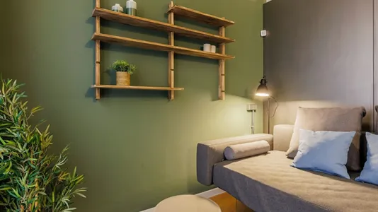 Apartments in Barcelona Ciutat Vella - photo 4