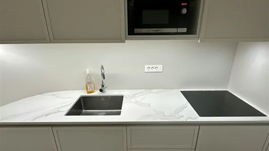 Rooms in Besnica - photo 6