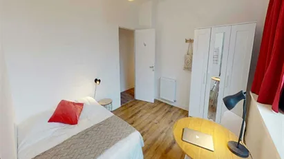 Room for rent in Nanterre, Île-de-France