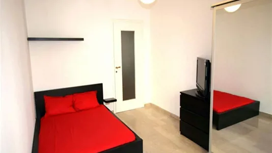 Rooms in Milano Zona 5 - Vigentino, Chiaravalle, Gratosoglio - photo 2