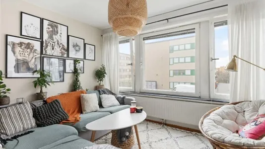 Apartments in Solna - photo 1