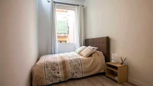 Apartments in Barcelona Ciutat Vella - photo 8
