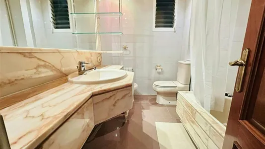 Rooms in Barcelona Sarrià-St. Gervasi - photo 10