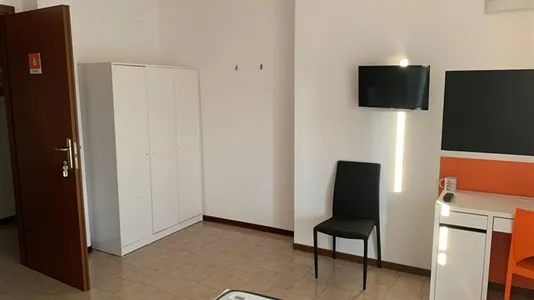 Rooms in Verona - photo 3