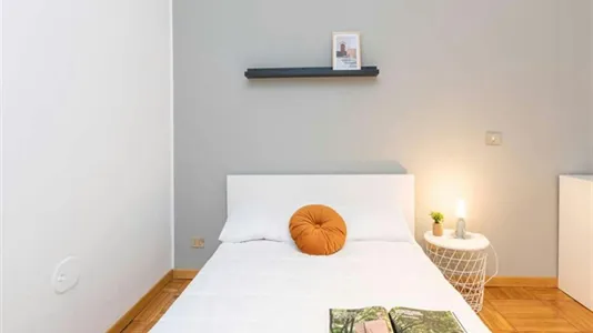 Rooms in Milano Zona 8 - Fiera, Gallaratese, Quarto Oggiaro - photo 7