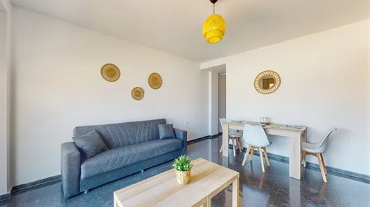 Rooms in Valencia Algirós - photo 7