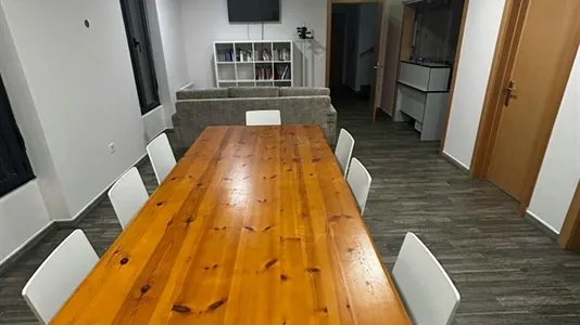 Rooms in León - photo 10