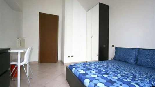 Rooms in Milano Zona 4 - Vittoria, Forlanini - photo 1