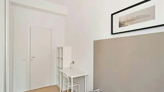 Rooms in Milano Zona 6 - Barona, Lorenteggio - photo 2