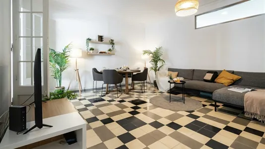 Rooms in Barcelona Eixample - photo 8