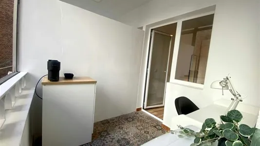 Rooms in Madrid Salamanca - photo 8