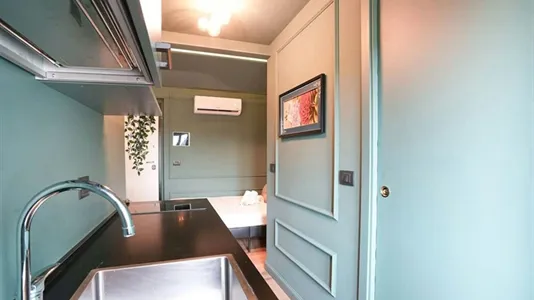 Apartments in Turin - photo 4