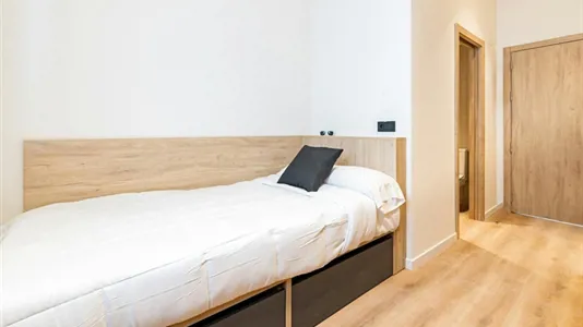 Rooms in Murcia - photo 1