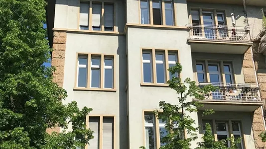 Apartments in Frankfurt Süd - photo 4