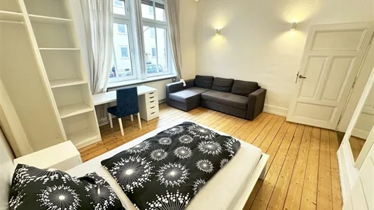 Rooms in Location is not specified - photo 2