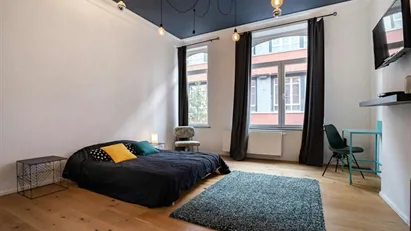 Room for rent in Charleroi, Henegouwen