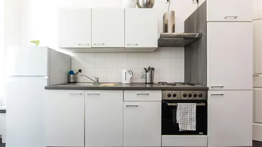 Rooms in Berlin Charlottenburg-Wilmersdorf - photo 7