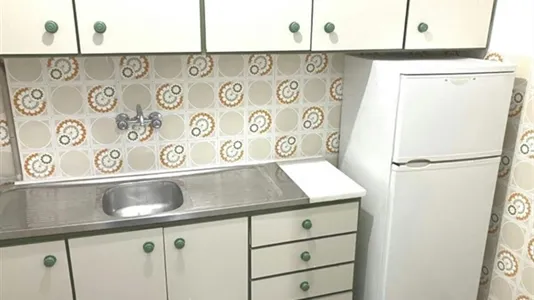 Rooms in Volos - photo 9