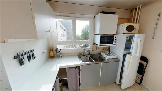 Apartments in Bordeaux - photo 2