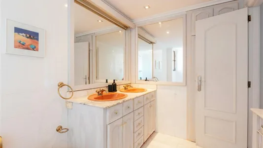 Rooms in Valencia L'Eixample - photo 4