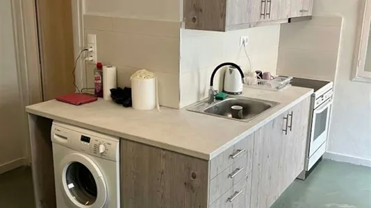 Rooms in Patras - photo 5