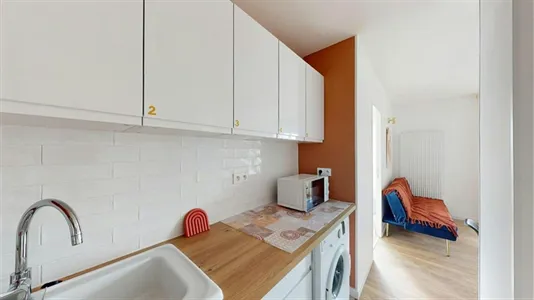 Rooms in Saint-Julien-en-Genevois - photo 6