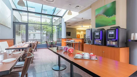 Apartments in Lyon - photo 6