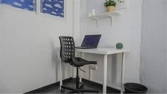 Rooms in Madrid Ciudad Lineal - photo 5