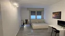 Room for rent, Milano Zona 2 - Stazione Centrale, Gorla, Turro, Greco, Crescenzago, Milan, Via Felice Casati, Italy